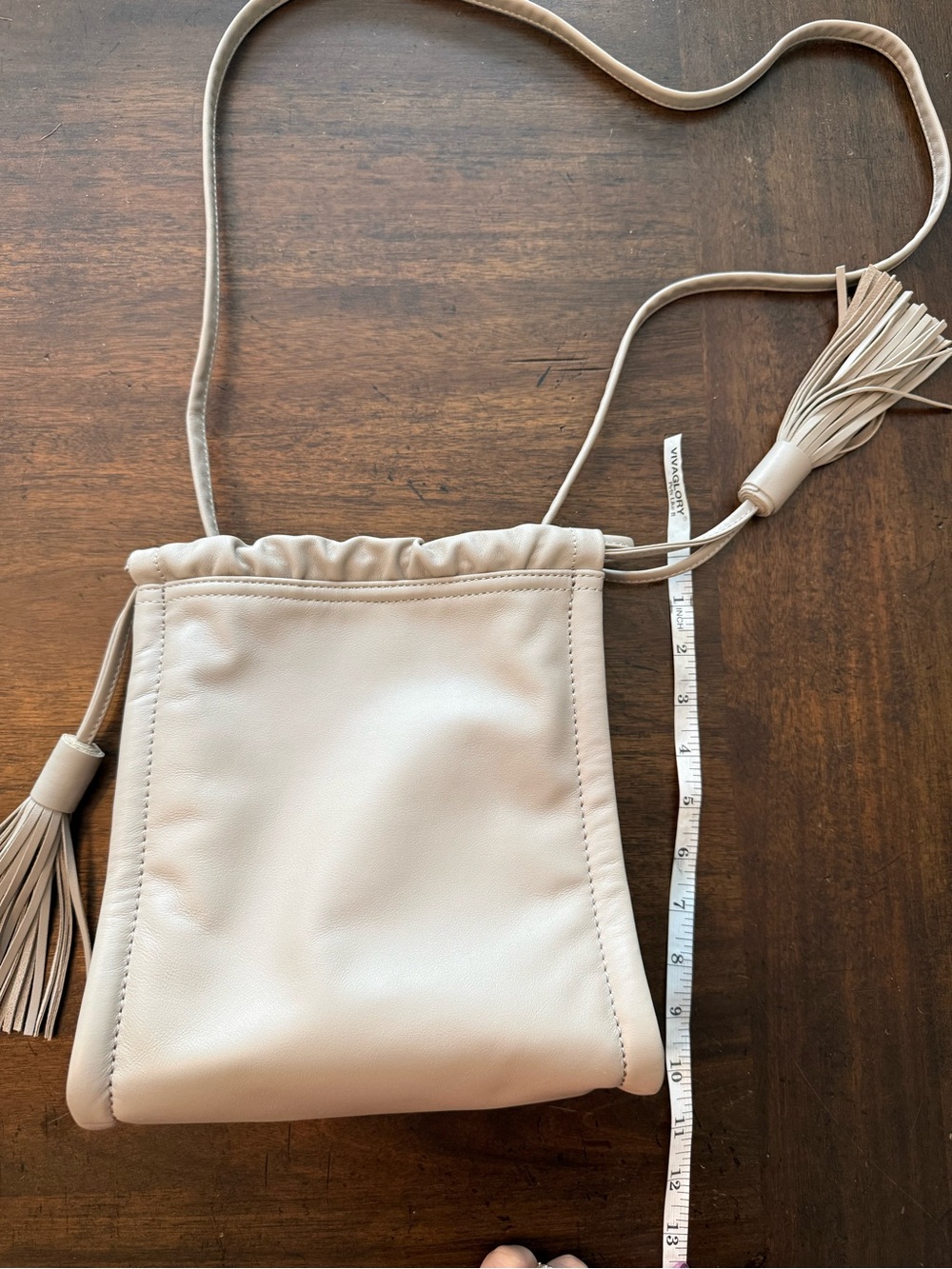 Light grey Hobo bag with tassels - Picture 4 of 9